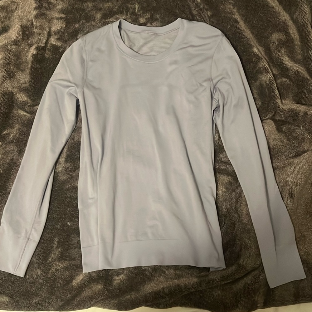 Lululemon Lilac Long Sleeve Swiftly (Size 6)